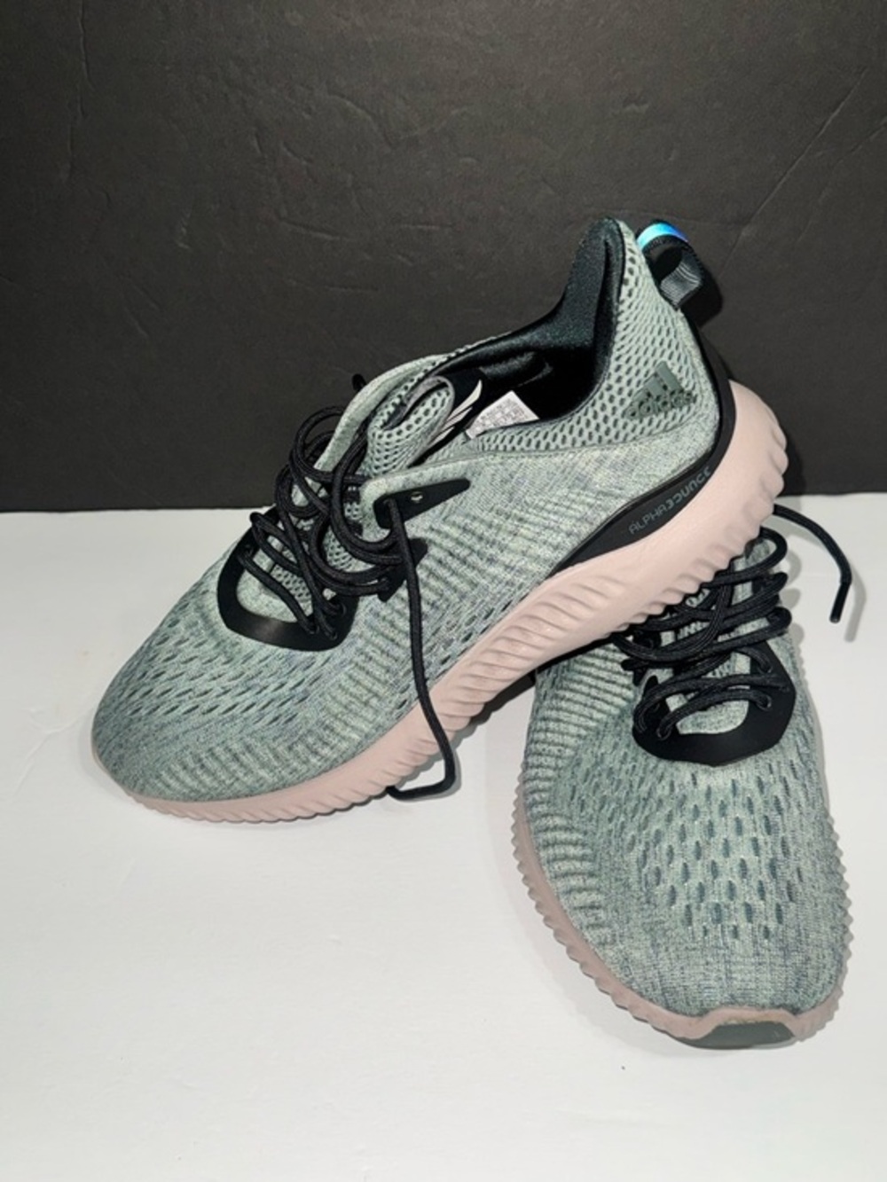Adidas Bounce I Men’s I Knit Athletic Sneakers - Sage Green